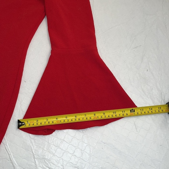 Backstage red cold shoulder blouse L - Picture 10 of 12